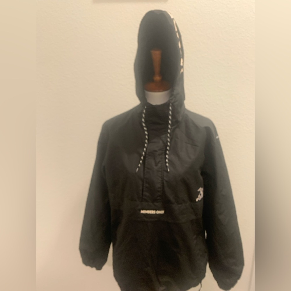 Looney Tunes members only windbreaker